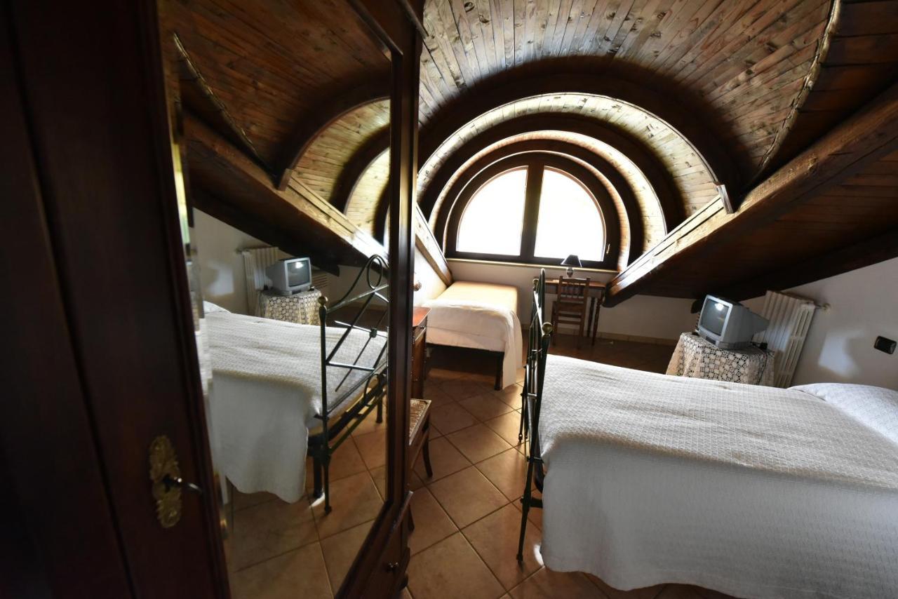 Agriturismo La Ca 'D Majin Poirino Экстерьер фото